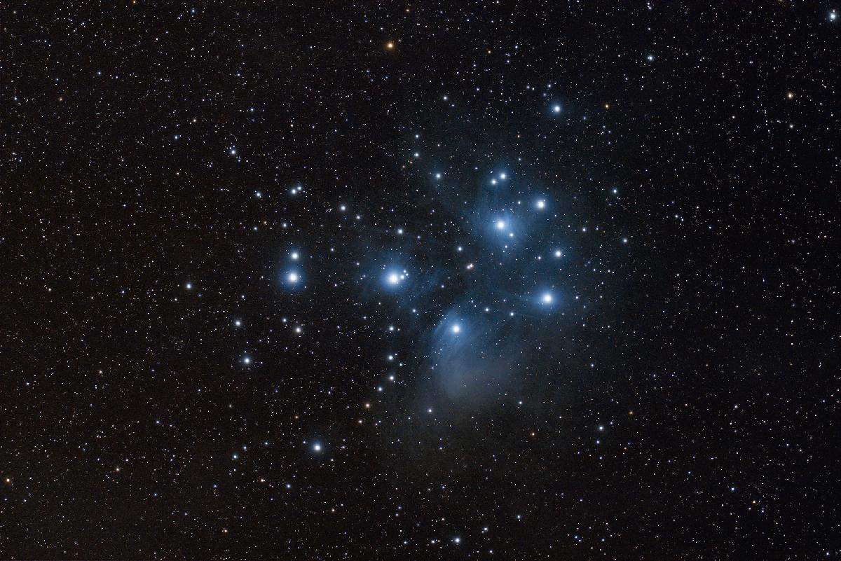 M45 Amas des Pléiades M45 Amas des Pléiades