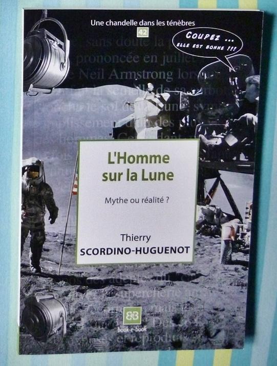 Lot de 3 Livres d'Astronomie / Faire offre Lot de 3 Livres d'Astronomie / Faire offre