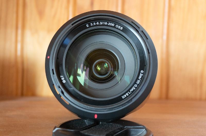 Sony SEL 18-200 OSS Sony SEL 18-200 OSS