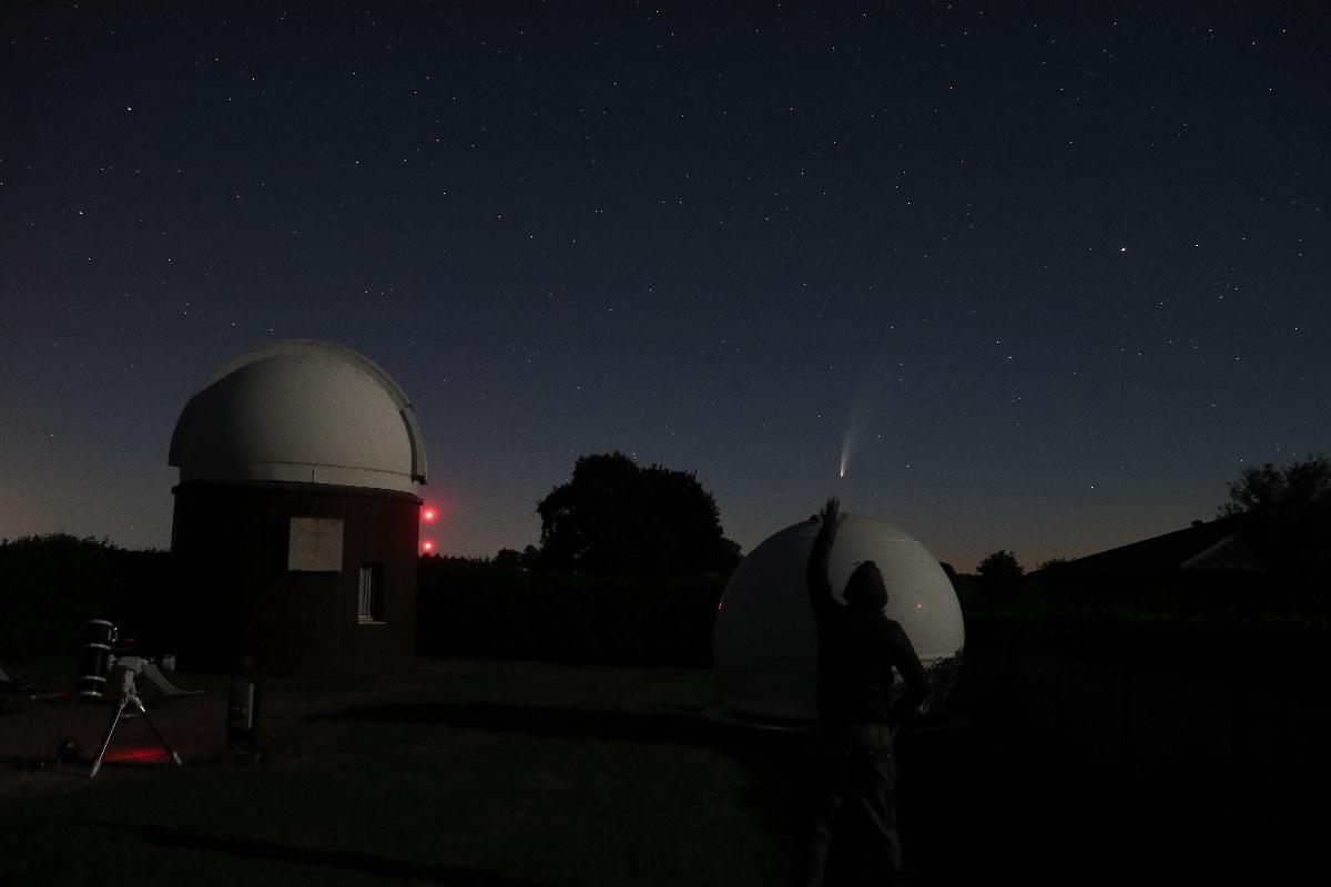 Neowise à l'observatoire de la Couyère Neowise à l'observatoire de la Couyère