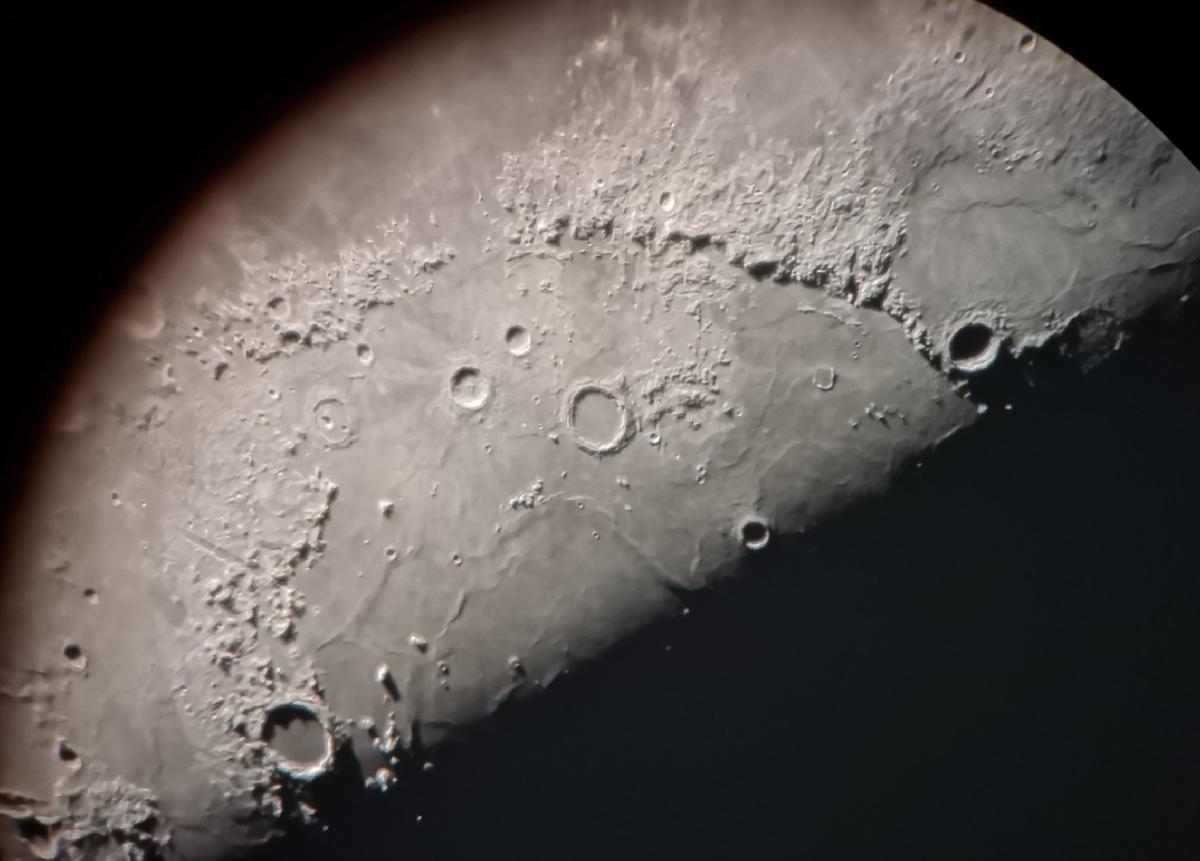Lune, in Mare Imbrium, 14 janv. 2019. Lune, in Mare Imbrium, 14 janv. 2019.