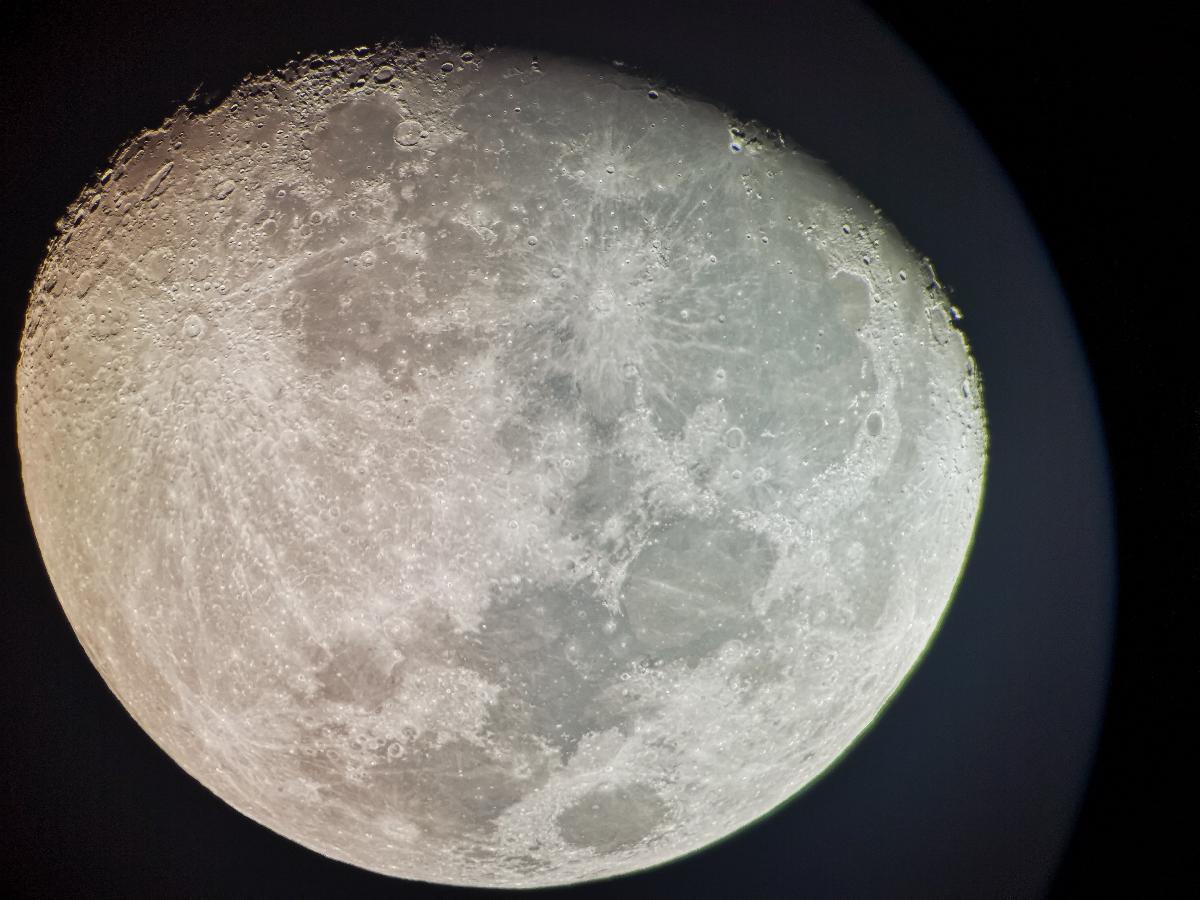 Lune, le 16 février 2019 Lune, le 16 février 2019