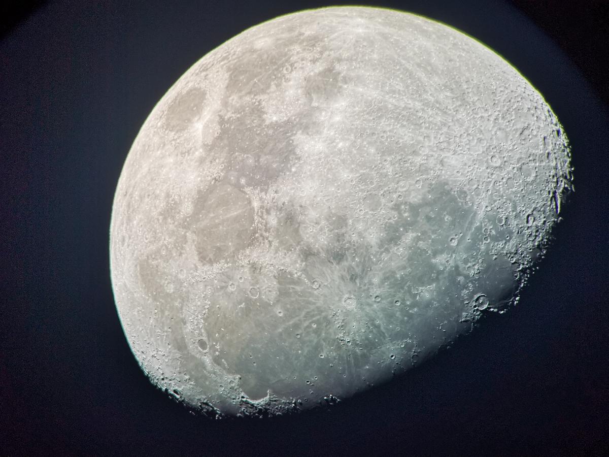 Lune, le 15 février 2019 Lune, le 15 février 2019