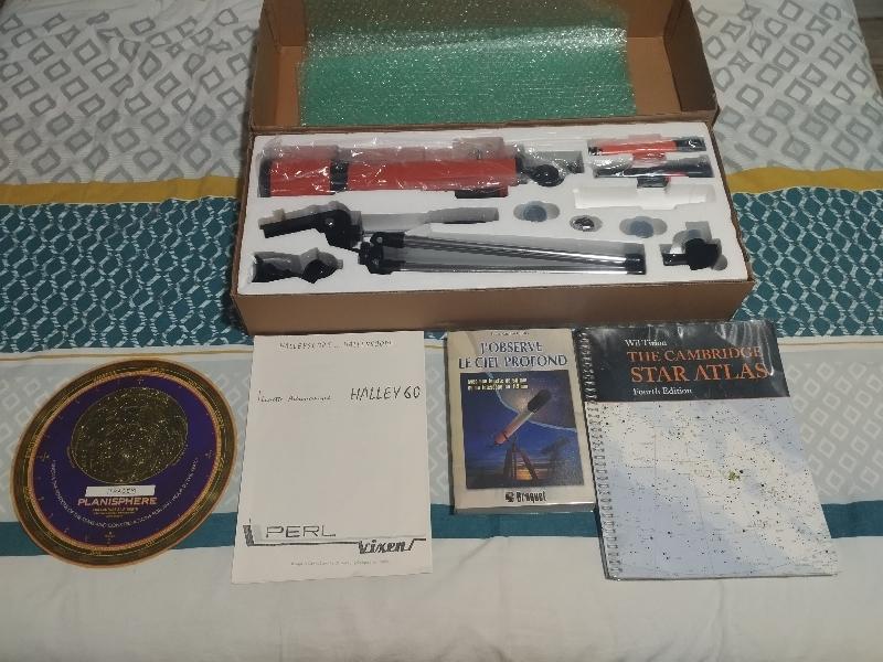 Lot observation : Lunette Perl Halley 60 + Cambridge Star Atlas + Gilis Ciel Profond + Cherche-étoiles