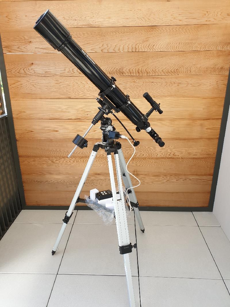 Lunette astronomique Sky Watcher 90/900