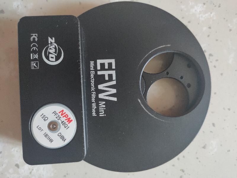 Roue à filtres EFW mini 5 X 31,75 mm ZWO