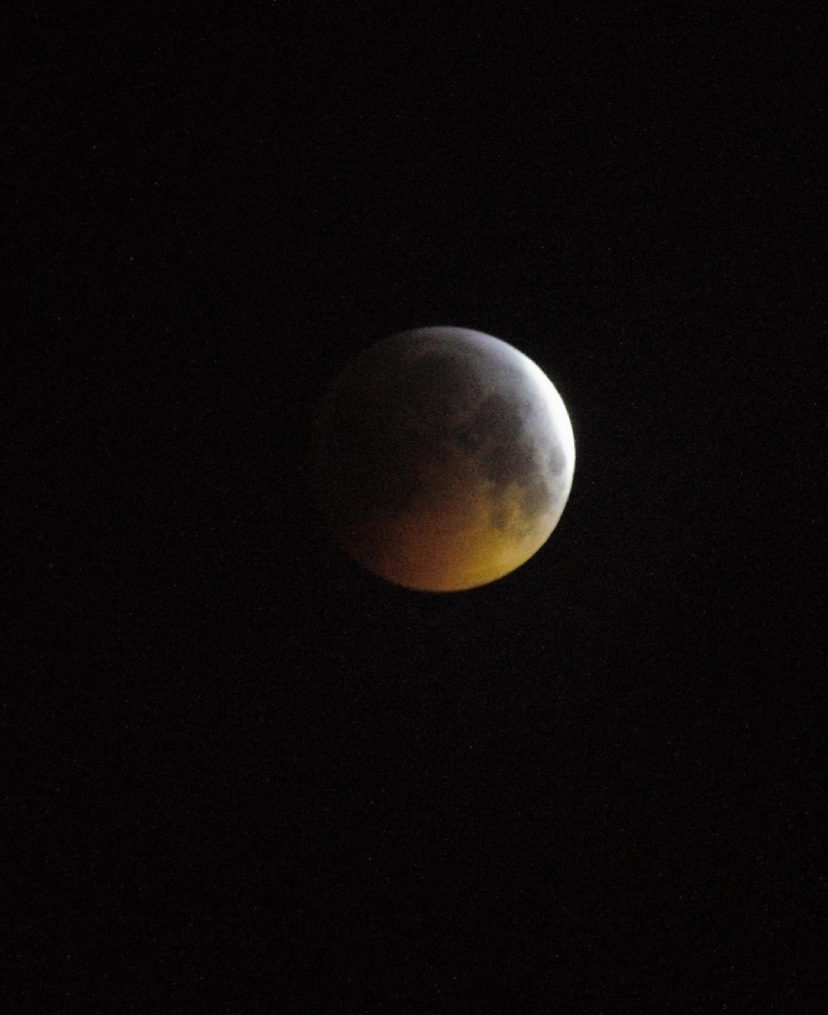 Eclipse de Lune en Poitou