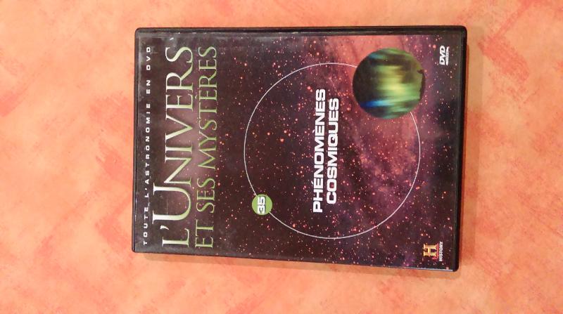 vends dvd "l'univers et ses mystères"