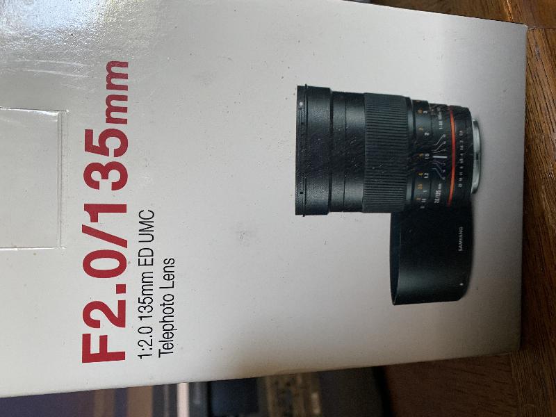 Samyang 2.0/135mm  ED UMC