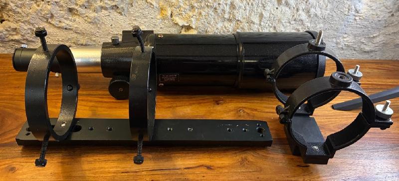 Lunette Sky Watcher 80/400