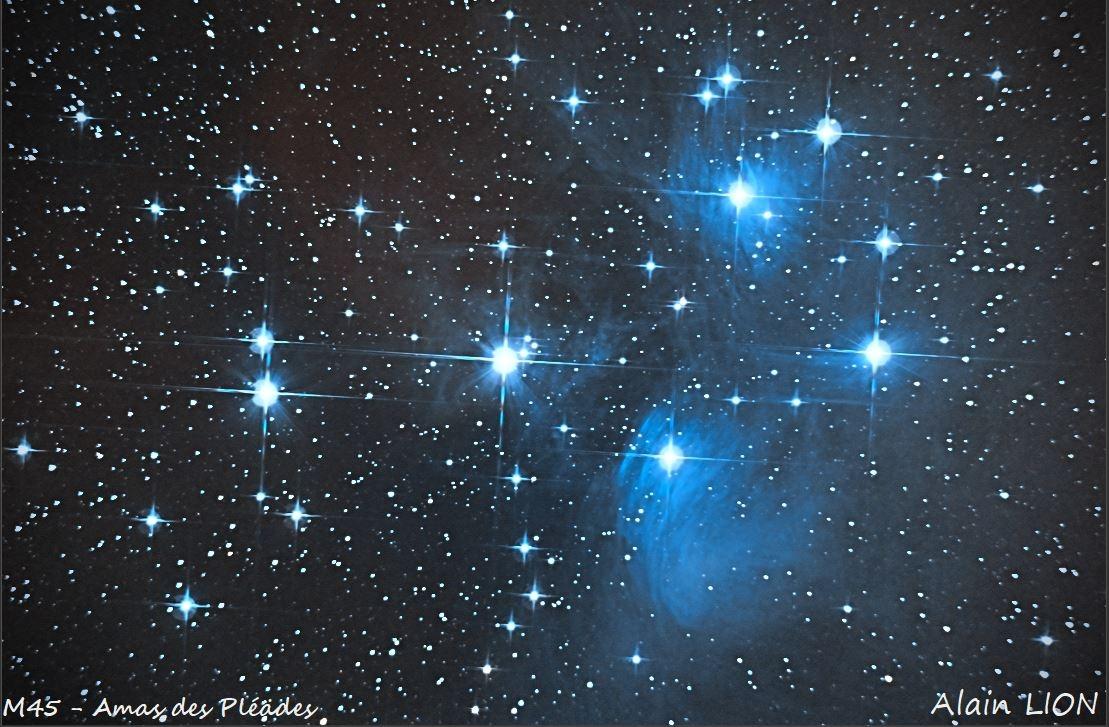 M45 - Amas des Pleiades M45 - Amas des Pleiades
