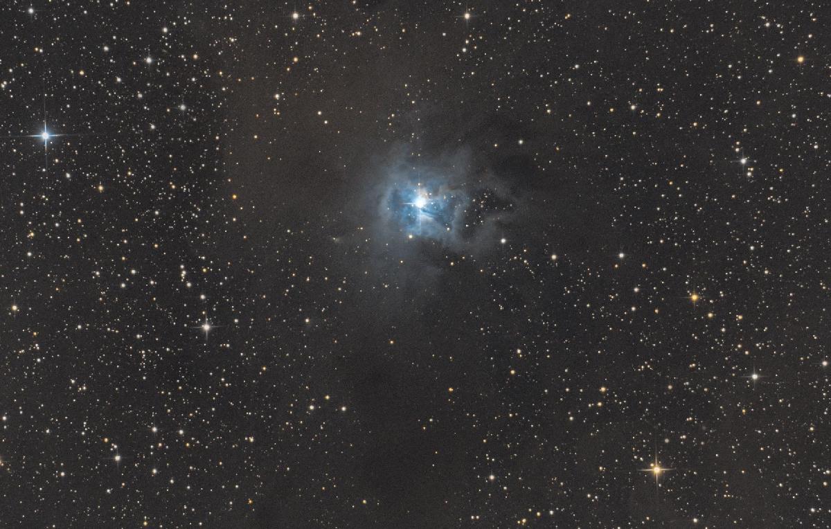 NGC 7023 la nébuleuse de l'Iris NGC 7023 la nébuleuse de l'Iris