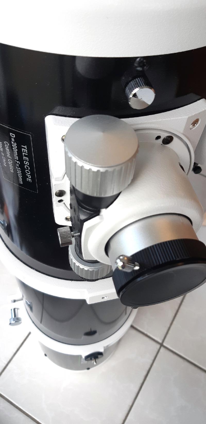 Télescope Sky-Watcher 200/1000 Black Diamond sur EQ5 motorisée Télescope Sky-Watcher 200/1000 Black Diamond sur EQ5 motorisée
