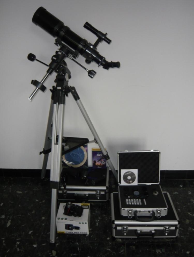 Lunette astronomique achromatique SKY OPTIC TRAVELIER 80/480
