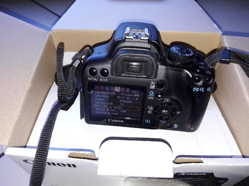 EOS Canon 1000D - défiltré partiel - Objectif Canon 35mm