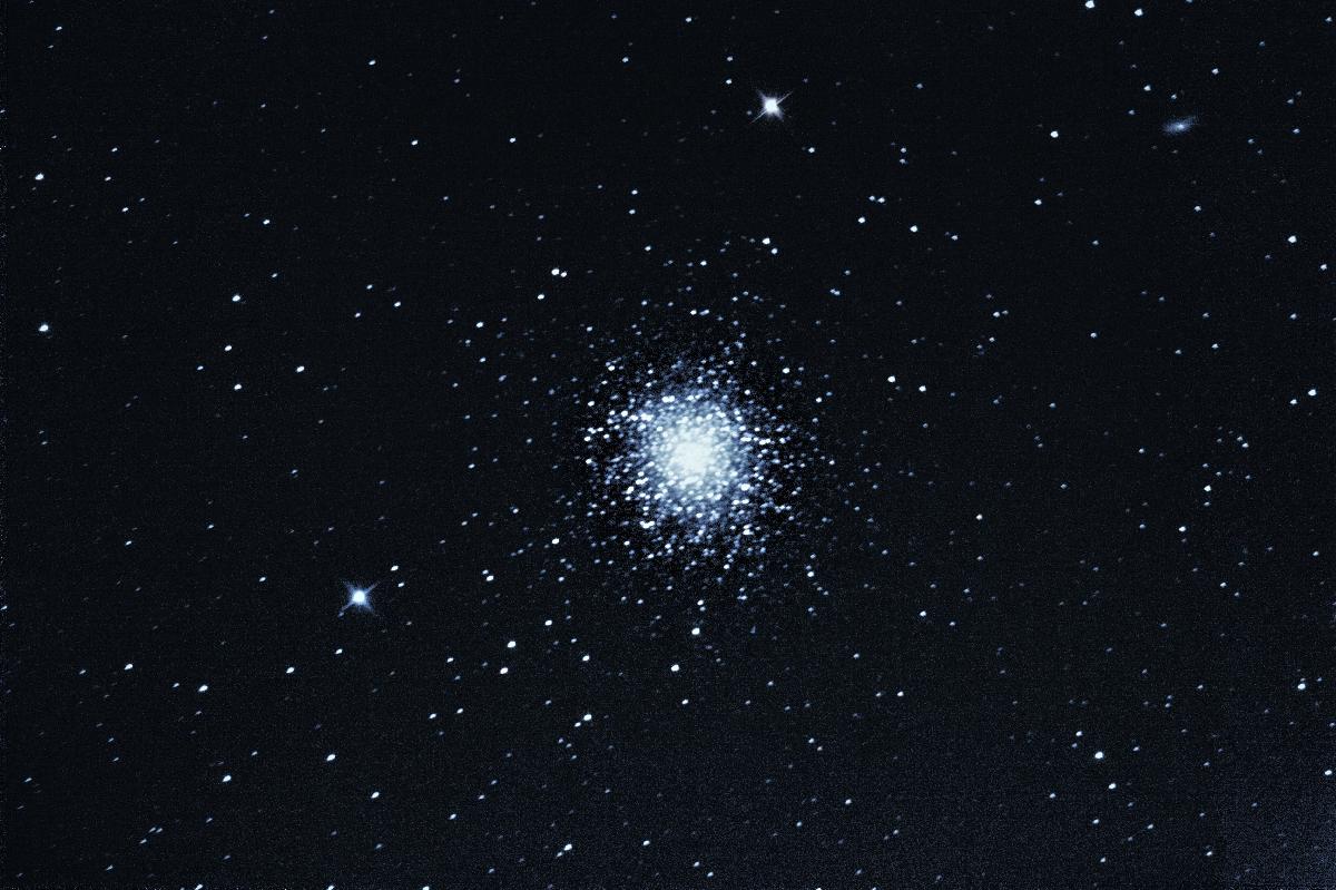 M13 en aout. M13 en aout.