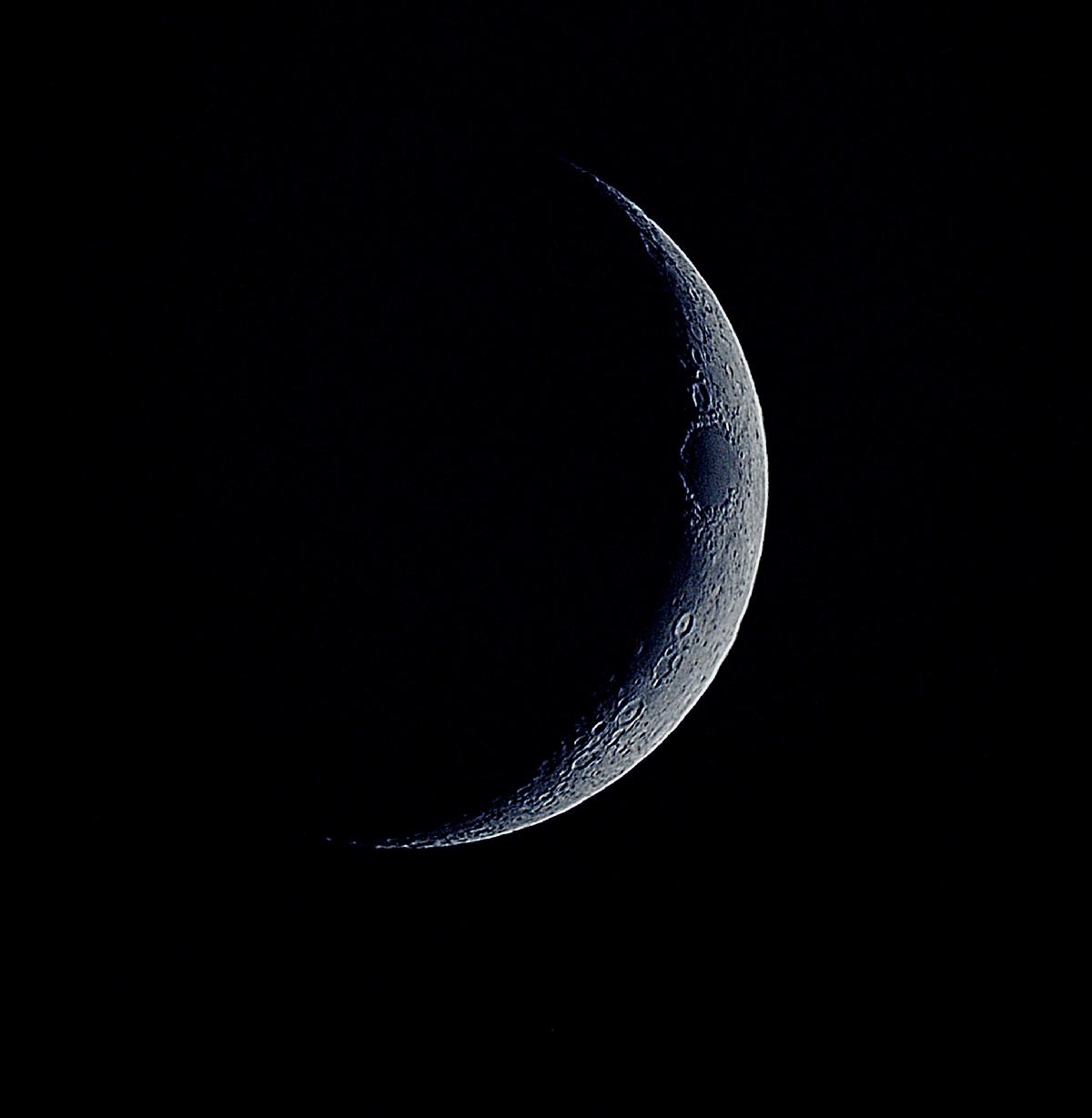 Croissant de lune du 04/04/22 Croissant de lune du 04/04/22