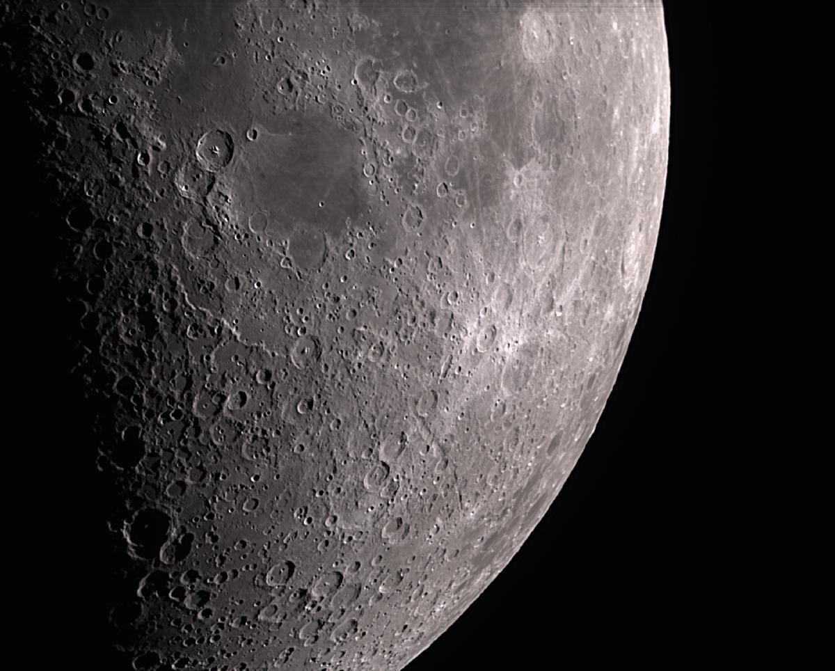 LUNE du 26/02/2023 LUNE du 26/02/2023