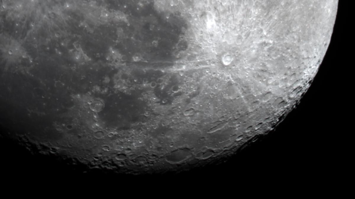Lune image brute