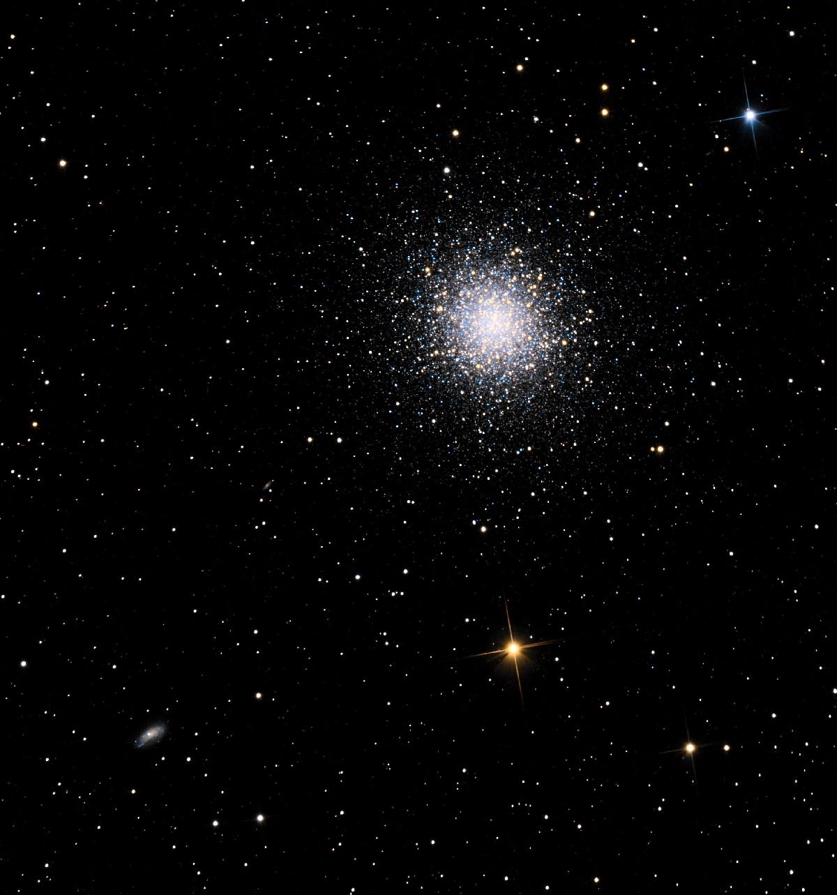 M13