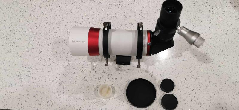 Chercheur Altair coudé réticulé