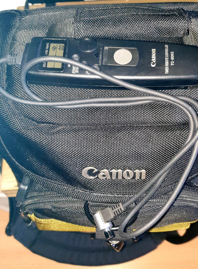 Appareil photo canon 1300D