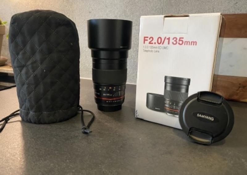 Samyang 135 + support monture et eaf