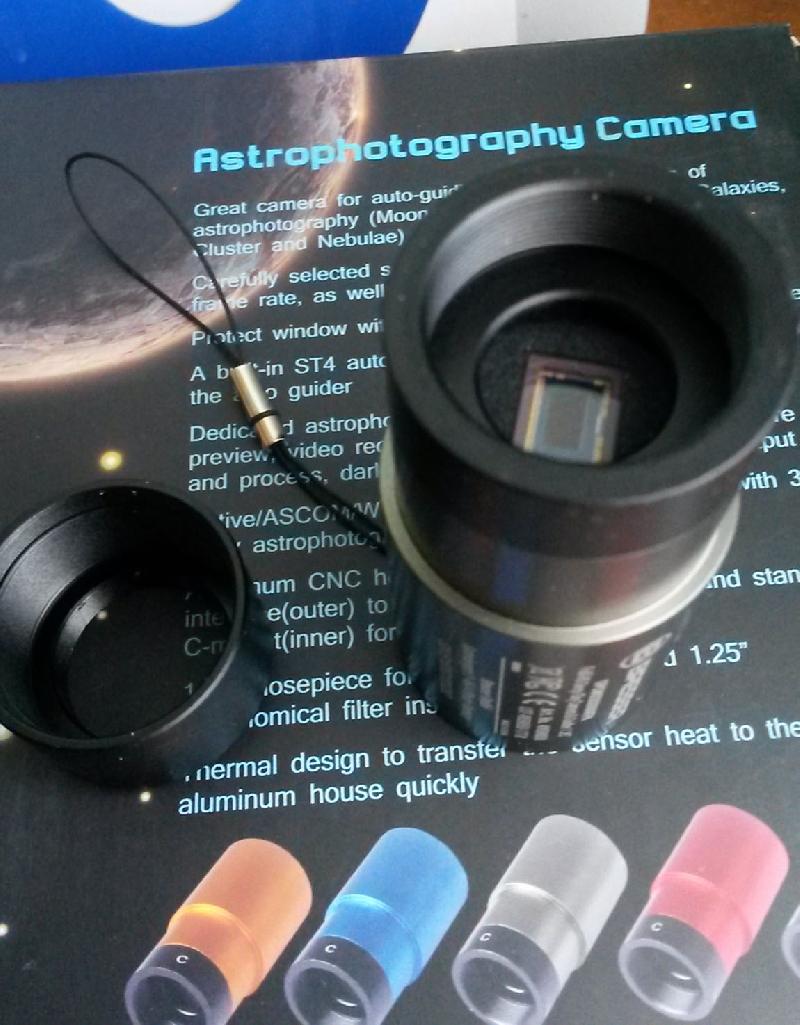 Caméra couleur BRESSER Full HD Deep-Sky & Autoguider 1.25" 