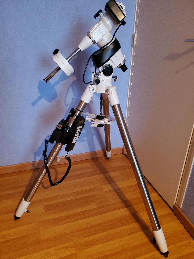 Monture NEQ5 Pro Go-To Sky-Watcher + accessoires Monture NEQ5 Pro Go-To Sky-Watcher + accessoires