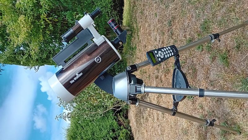 lots : Maksutov 127/1500 mm et Dobson 203/1200 mm