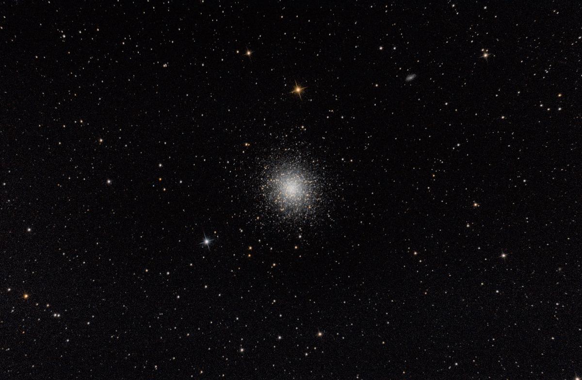 M13 