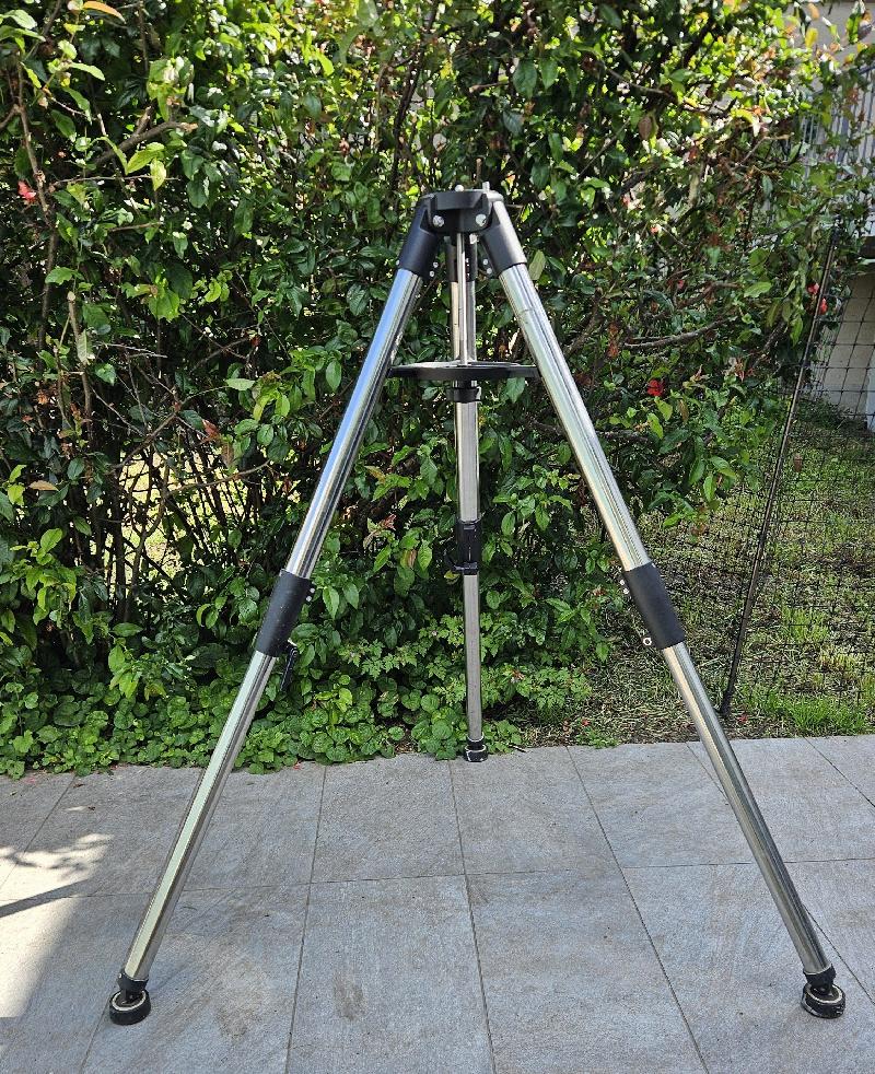 Trépied iOptron type GEM45 / CEM40 Literoc