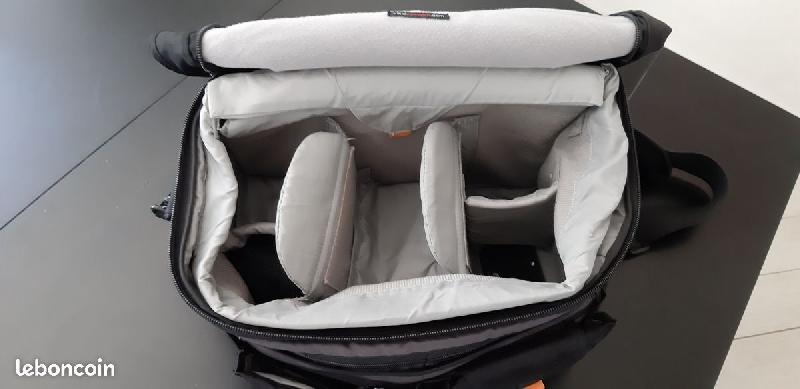 Sac photo Lowepro Stealth reporter D550 AW Sac photo Lowepro Stealth reporter D550 AW
