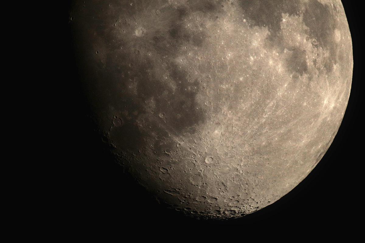 Lune au SW150/750 Lune au SW150/750