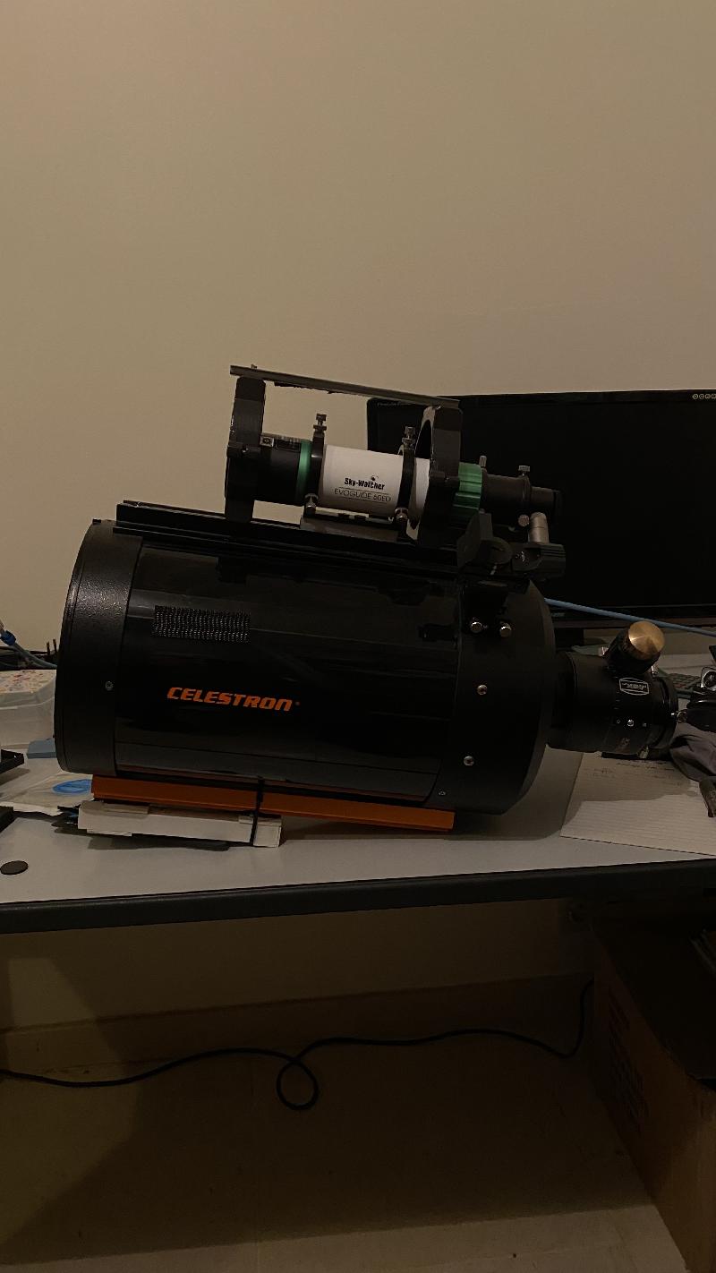 Vends Celestron C8 Vends Celestron C8