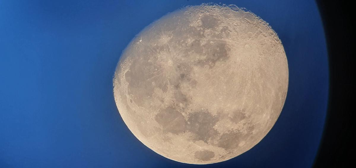 Lune non corrigée Lune non corrigée