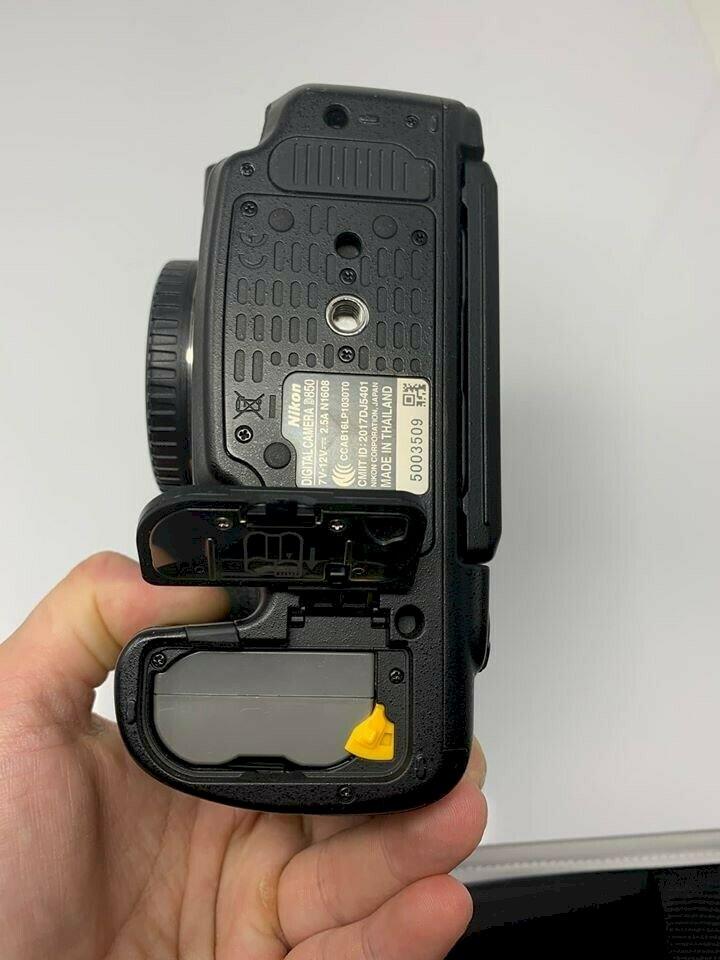 Appareil photo Nikon D850 en parfait état Appareil photo Nikon D850 en parfait état