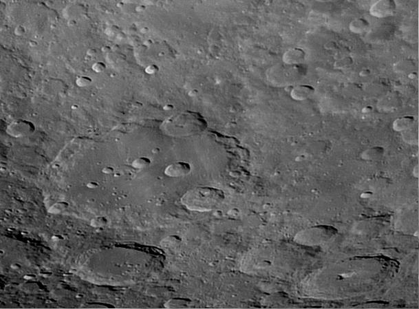 Lune cratère Clavius Lune cratère Clavius