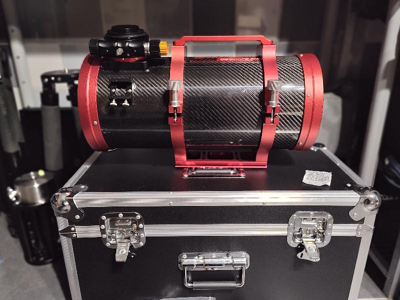 Sharpstar 150 f2.8 (avec correcteur)