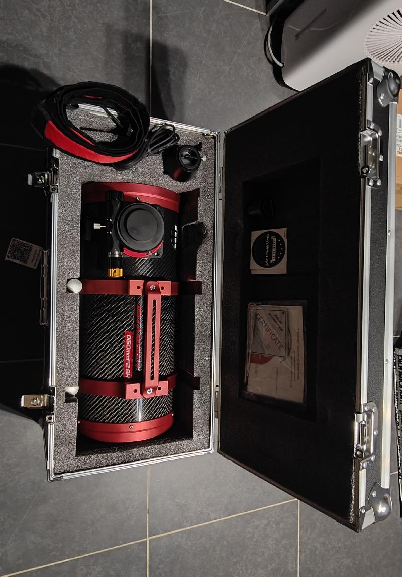 Sharpstar 150 f2.8 (avec correcteur)