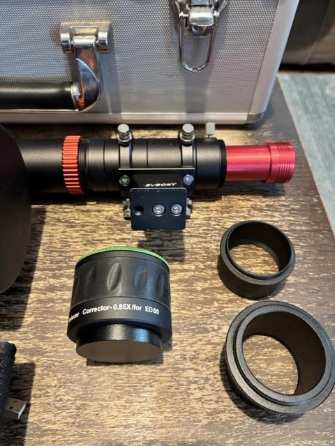 Lunette Apo Equinox 80 Skywatcher