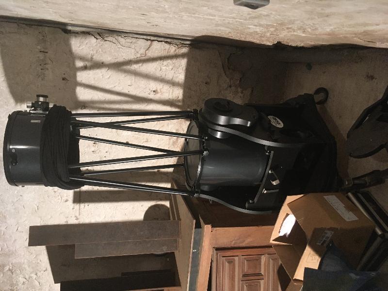 Vend Telescope Dobson ORION Skyquest GO TO xx14g avec oculaires