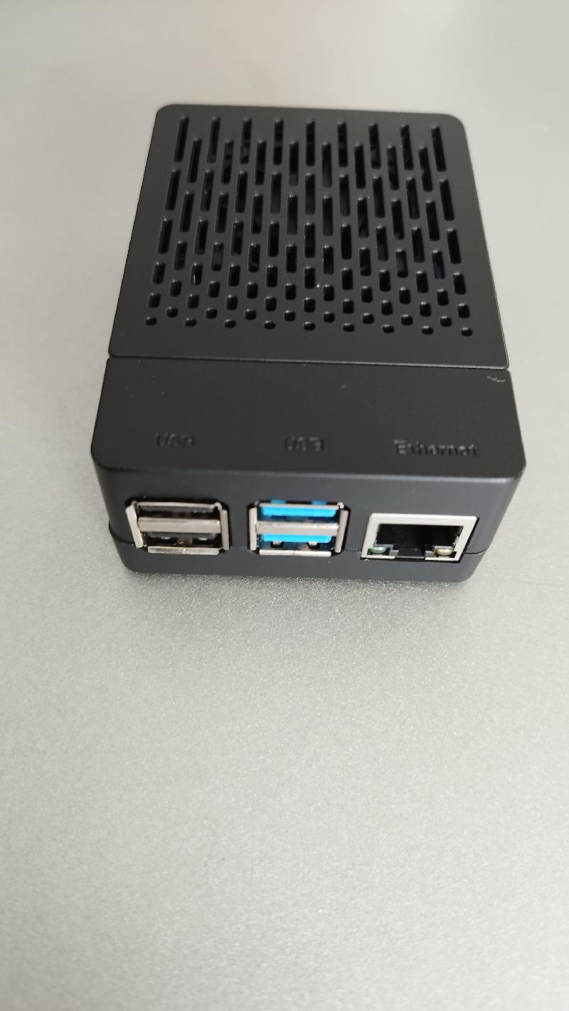 Vends Raspberry Pi4 - 8GB Vends Raspberry Pi4 - 8GB