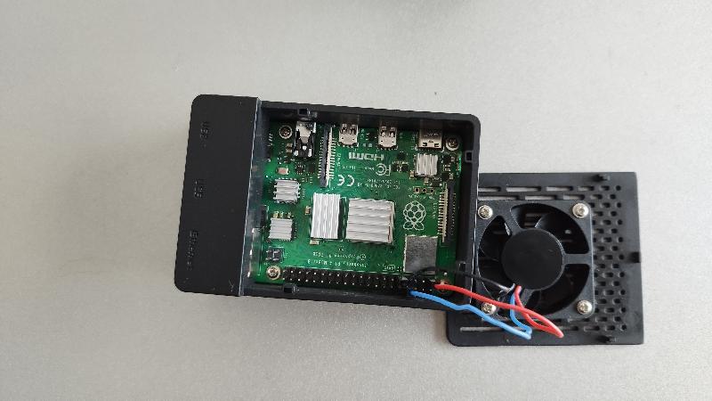 Vends Raspberry Pi4 - 8GB Vends Raspberry Pi4 - 8GB