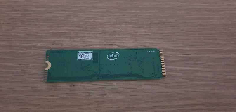 Disque SSD Intel 670P Série 1To Disque SSD Intel 670P Série 1To
