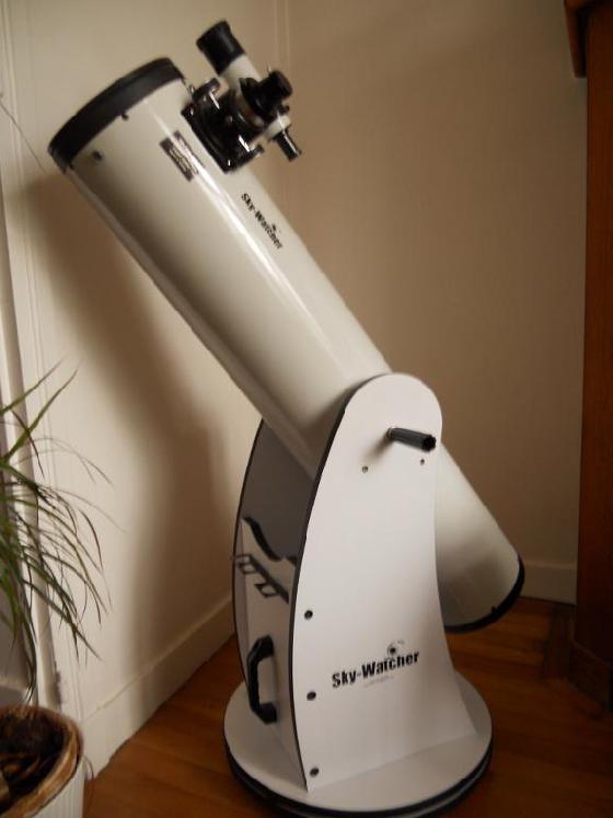 Dobson Skywatcher 200/1200 --> 190 Euros