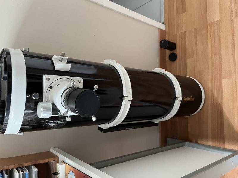 Télescope newton 200/1000 Skywatcher Fd5 Télescope newton 200/1000 Skywatcher Fd5