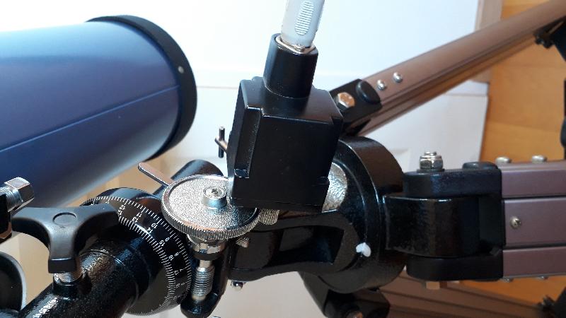 Télescope SKYWATCHER 130/900 motorisé en AD Télescope SKYWATCHER 130/900 motorisé en AD