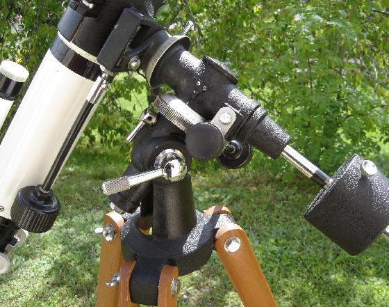 Monture equatoriale manuelle Monture equatoriale manuelle