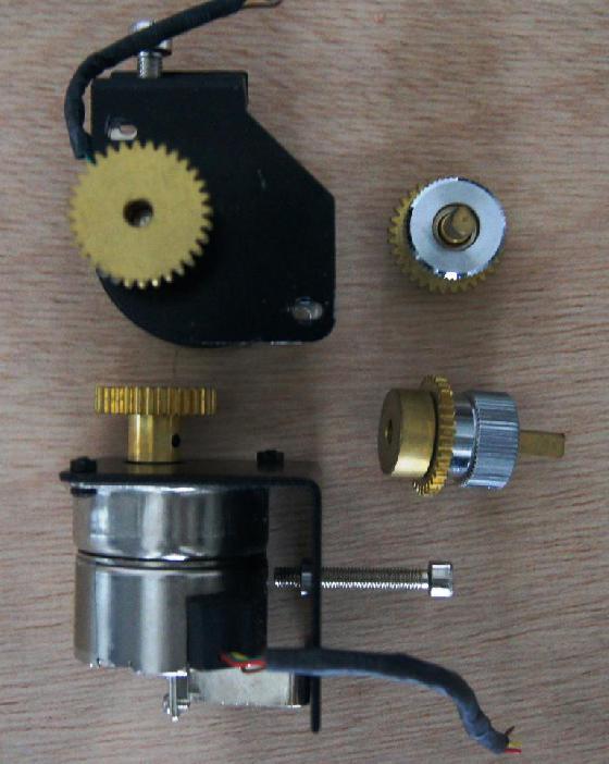 moteurs type EQ5 + pignons